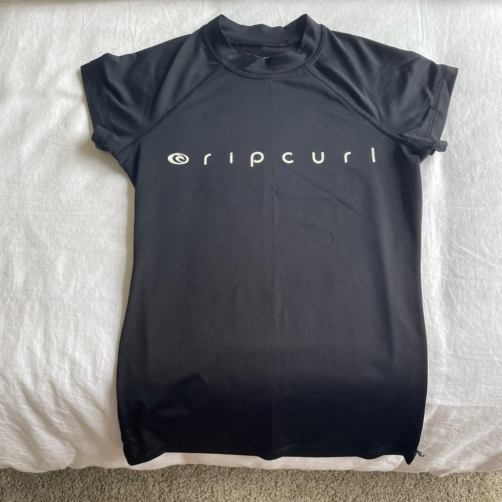 Ripcurl Women’s Short Sleeve Rash Guard Size XS